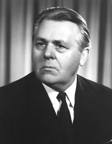 Gils Guðmundsson